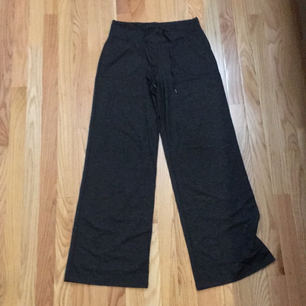 Lululemon wide leg yoga pants